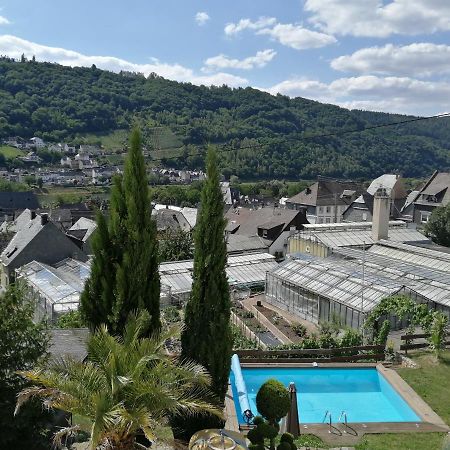 Weingut Stiftshof Hotel Enkirch Eksteriør billede