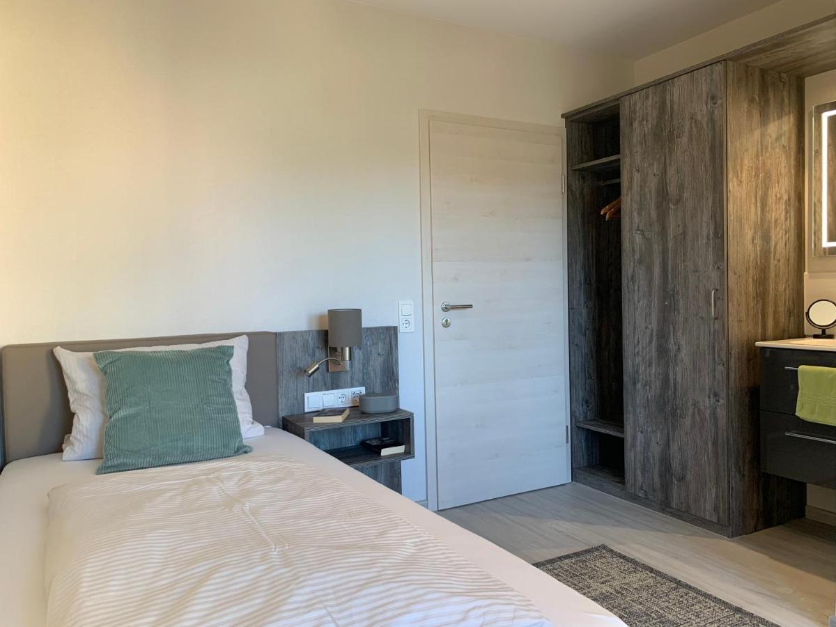 Weingut Stiftshof Hotel Enkirch Eksteriør billede
